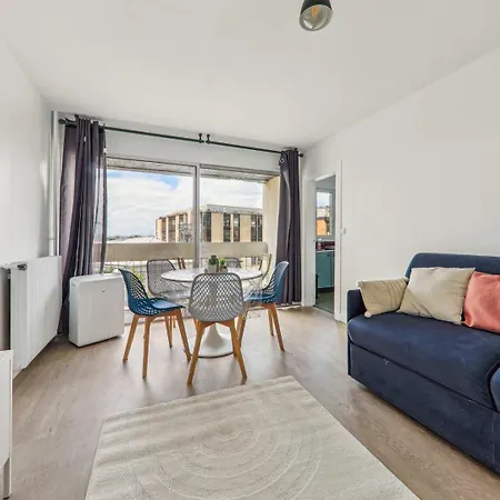 Le Familial - Charming In Parijs